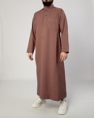 Saudi Qamis Lichtbruin