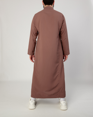 Saudi Qamis Lichtbruin