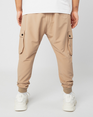 Pantalon cargo "Nomad" beige de Qaba'il