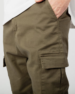 Pantalon cargo "Essential" vert de New Heritage