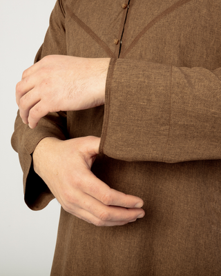 Emirati Qamis Bruin